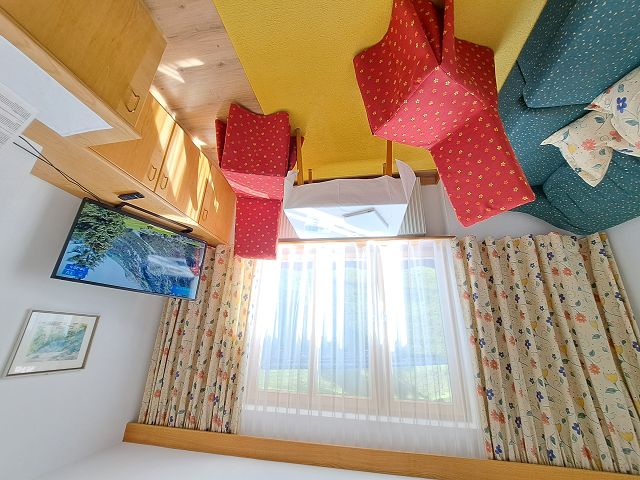 Doppelzimmer mit Sitzecke Nr. 6 + 12